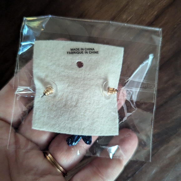 NWT Free People X Ariana Ost Pearl Cross Dangle Earrings in Blue SOLD OUT - Picture 3 of 5